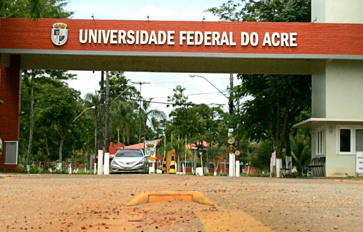 Leia mais sobre o artigo MPF apura denúncias de fraude em cotas raciais na Ufac