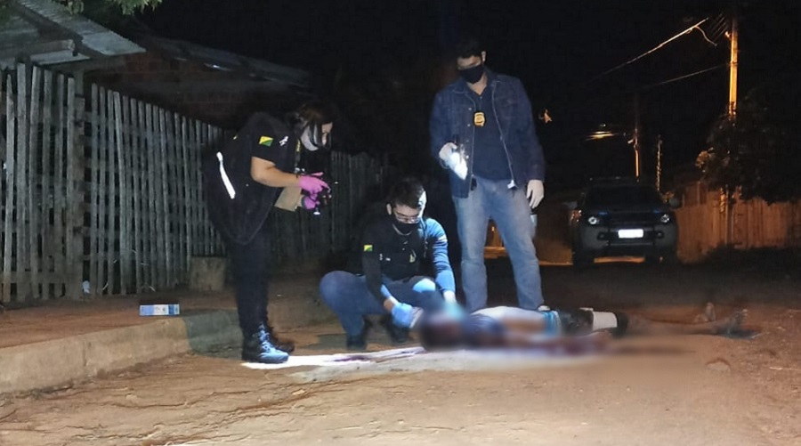 Leia mais sobre o artigo Homem é morto com tiro de escopeta na cabeça, no bairro Santa Cecília