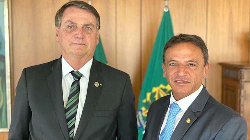 Leia mais sobre o artigo Bolsonaro libera R$ 3 milhões do FGTS para saque de alagados de Tarauacá