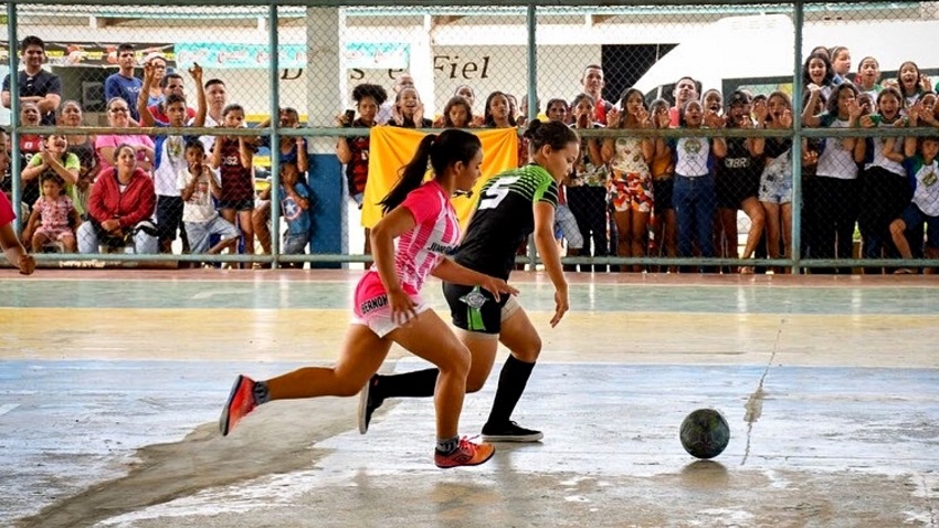 Leia mais sobre o artigo Prefeitura de CZS inicia na Vila Santa Luzia etapa rural dos jogos escolares
