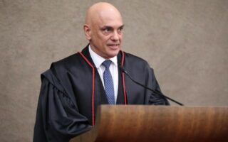 Delegados aposentados da PF acusam Moraes de ‘abuso de autoridade’