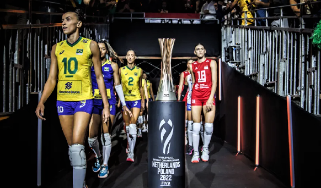 Brasil vence o Japão e está na semifinal do Campeonato Mundial de Vôlei -  AGÊNCIA ESPORTE