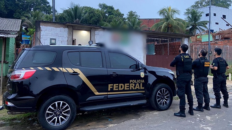 Leia mais sobre o artigo PF cumpre mandados para investigar crimes eleitorais em Cruzeiro do Sul