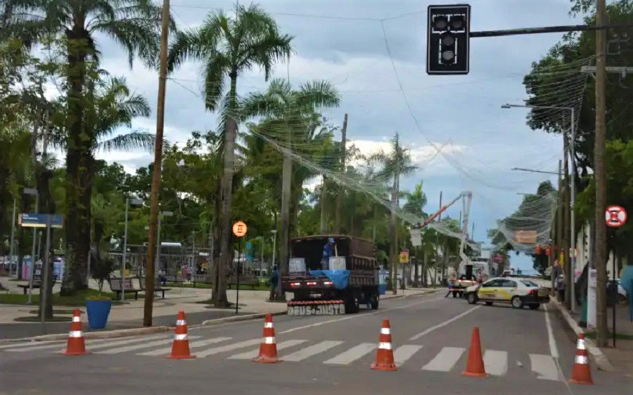 Leia mais sobre o artigo Trânsito no Centro de Rio Branco será modificado nesta terça para desfile dos blocos