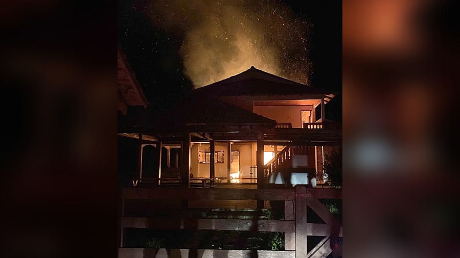 Leia mais sobre o artigo Fazenda de Ney Amorim é invadida e criminosos ateiam fogo em residência