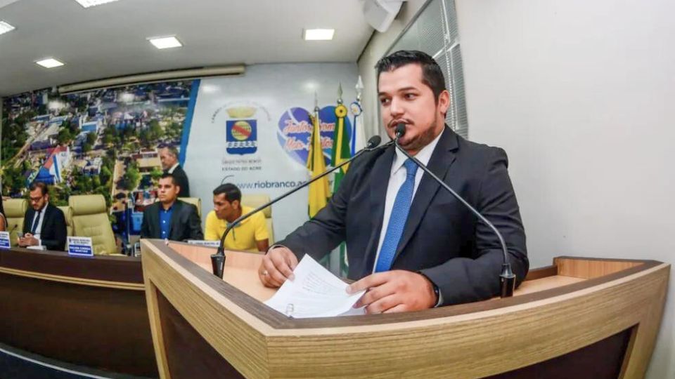 Leia mais sobre o artigo Ex-vereador de Rio Branco é preso por falsificação de documentos
