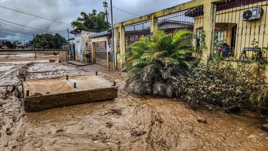 Leia mais sobre o artigo Rio Acre baixa mais de 12 centímetros nesta segunda-feira, informa Defesa Civil