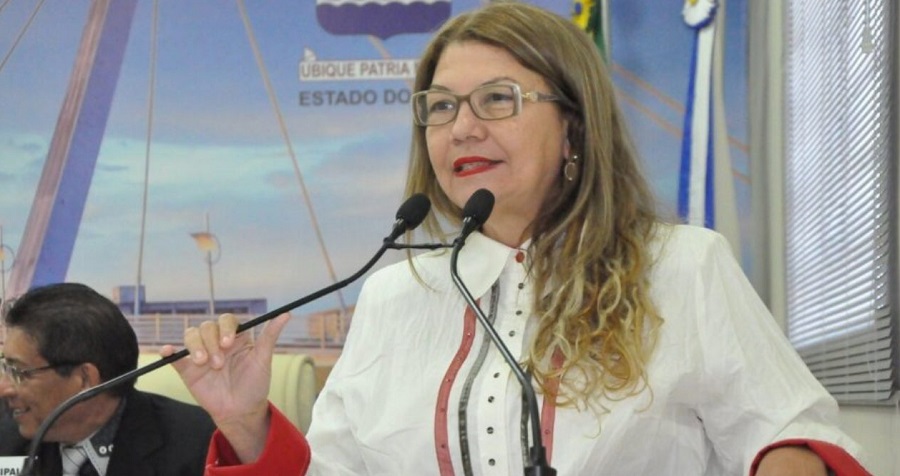 Leia mais sobre o artigo “Continuo na base de Bocalom”, diz Lene Petecão após saída de Marfisa