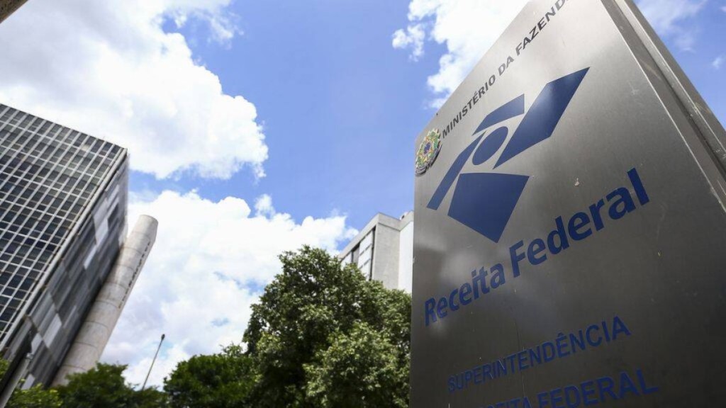 Leia mais sobre o artigo Receita paga lote da malha fina do Imposto de Renda de março; confira