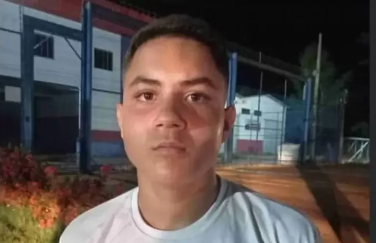 Leia mais sobre o artigo Adolescente morto em Rio Branco teria feito símbolo de facção por ‘brincadeira’