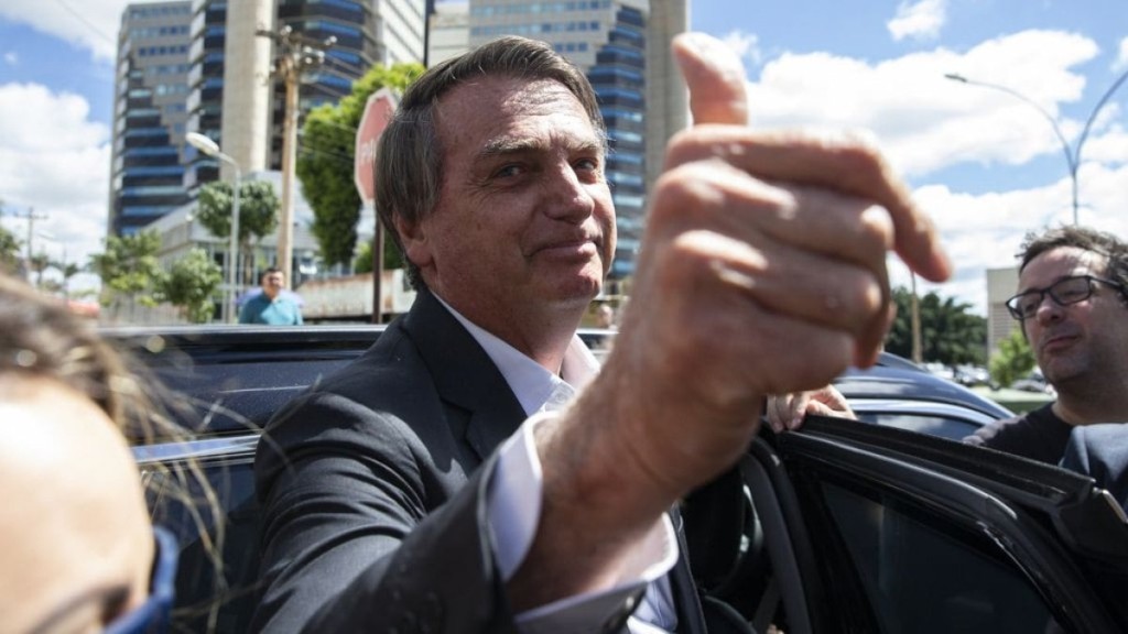 Leia mais sobre o artigo Bolsonaro é convidado a receber título de cidadão rio-branquense no Acre