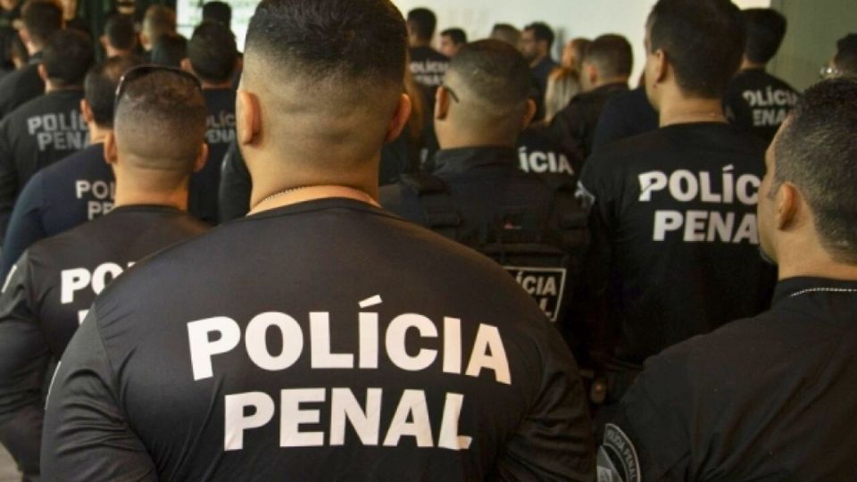 Leia mais sobre o artigo Policiais Penais: O que nos torna heróis de verdade?