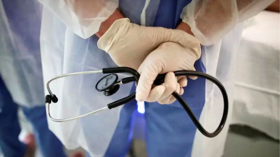 Leia mais sobre o artigo Médicos anunciam greve e interrupção de plantões adicionais