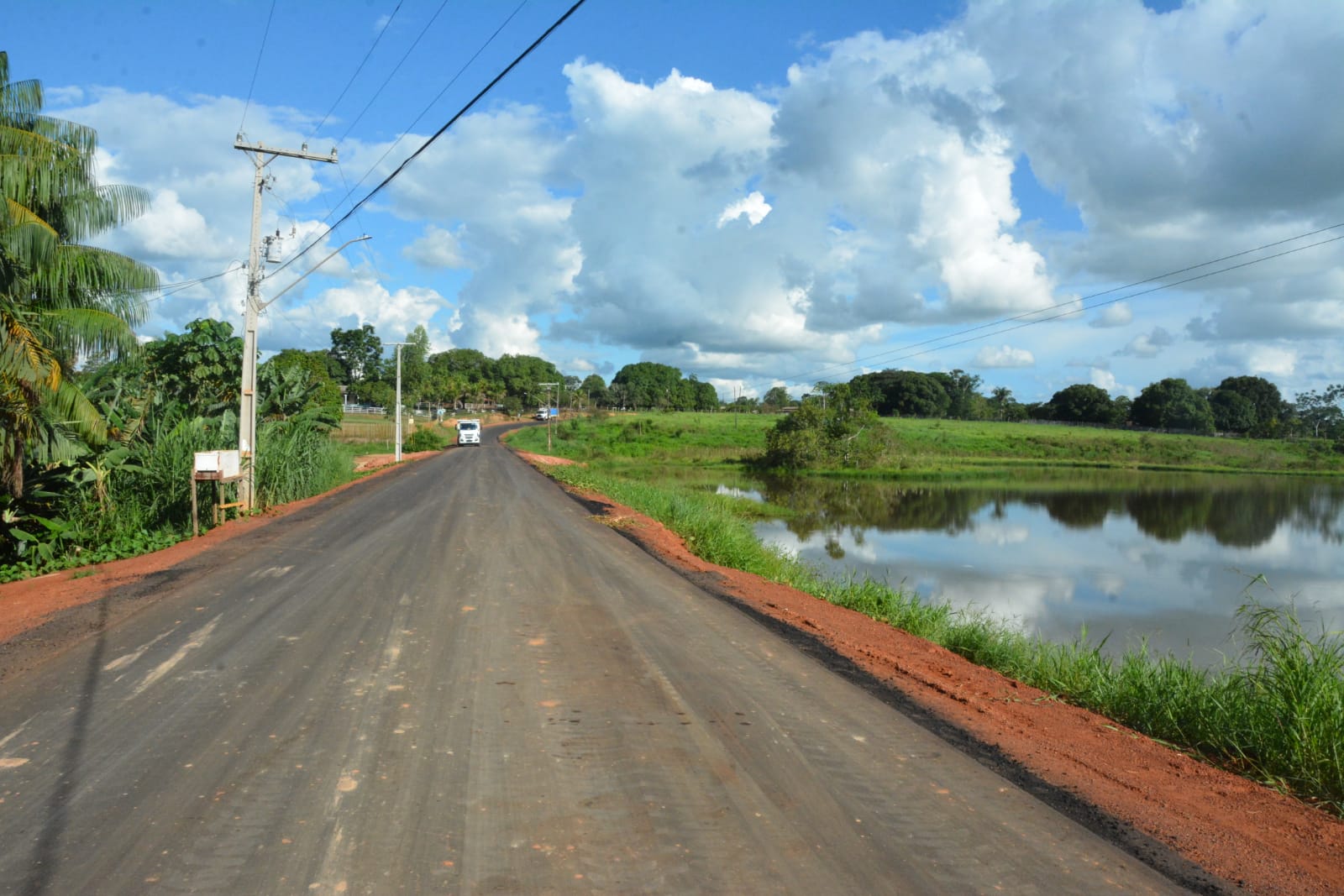 Leia mais sobre o artigo Prefeitura de Rio Branco entra na fase final do asfaltamento do Ramal Itucumã