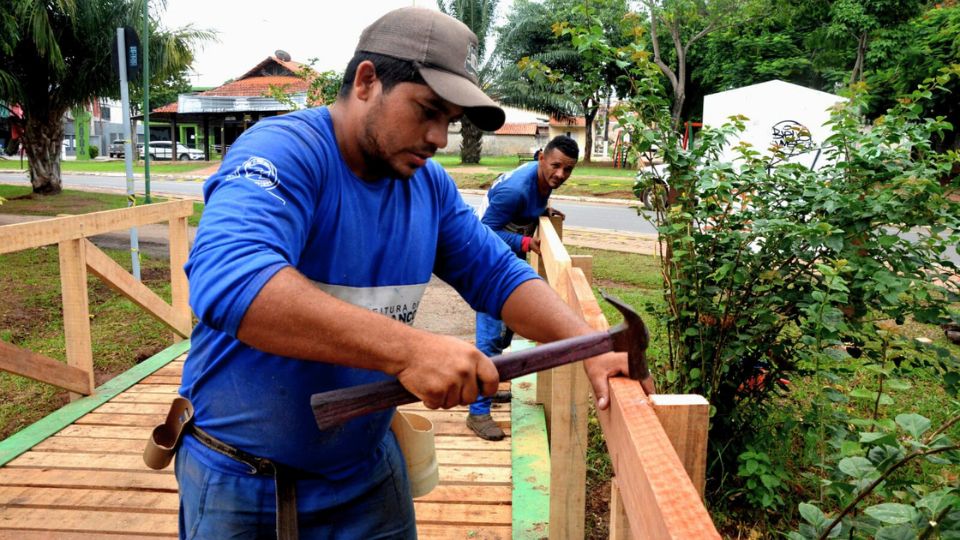 Leia mais sobre o artigo Prefeitura de Rio Branco intensifica a limpeza nos parques da cidade