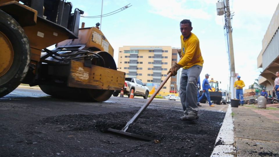 Leia mais sobre o artigo Prefeitura de Rio Branco segue com várias frentes de trabalho nos bairros