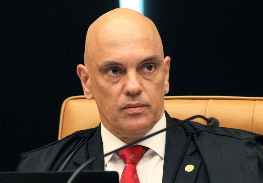 Leia mais sobre o artigo PF conclui que houve injúria contra filho de Alexandre de Moraes em Roma