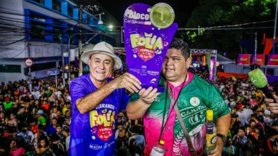 Leia mais sobre o artigo Bloco ‘Unidos do Fuxico’ é o grande campeão do Carnaval 2024 em Rio Branco