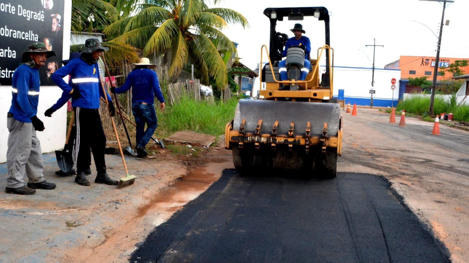 Leia mais sobre o artigo Prefeitura esclarece sobre qualidade do serviço prestado pelo Asfalta Rio Branco