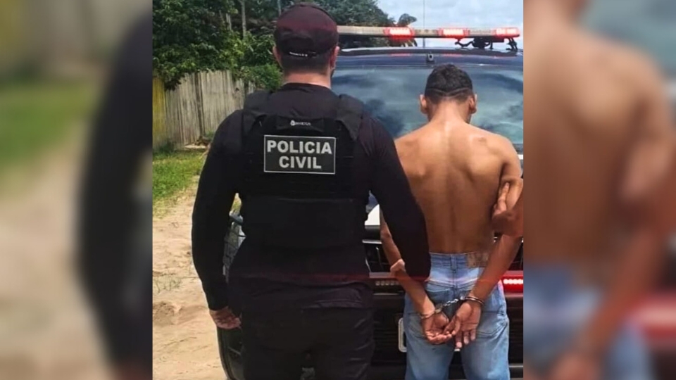 Leia mais sobre o artigo Polícia prende suspeito de homicídio escondido dentro de canoa no Acre