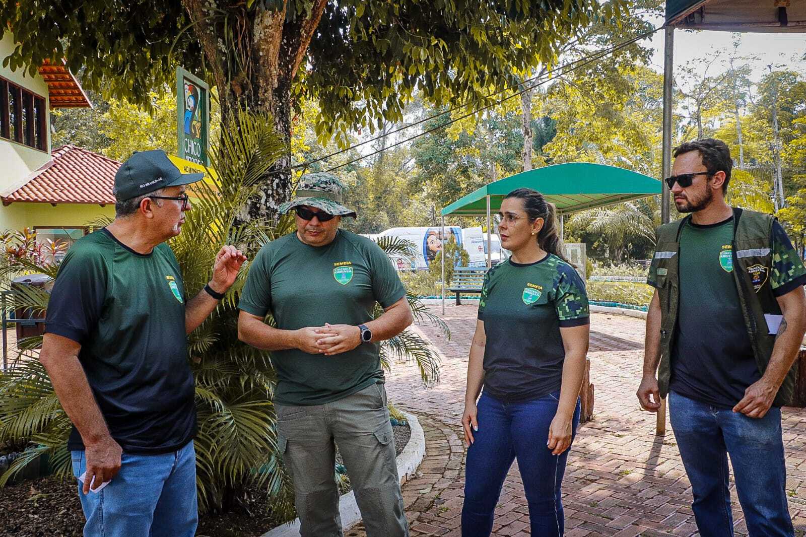 Leia mais sobre o artigo Semeia investiga mortalidade de peixes no Rio Acre