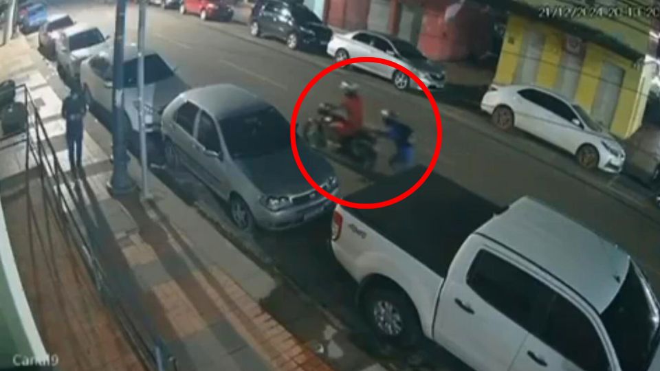 Leia mais sobre o artigo VÍDEO: Polícia Militar recupera motocicleta furtada e prende casal em Rio Branco