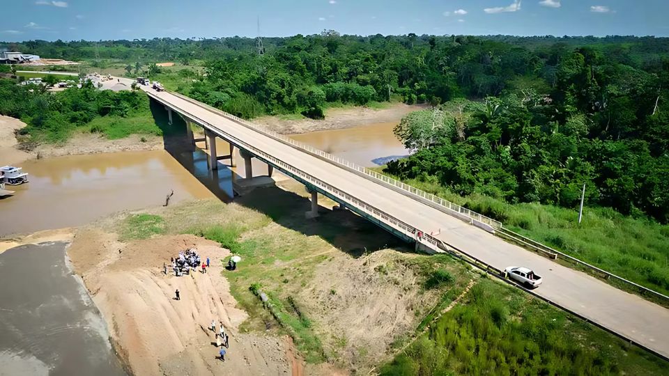 Leia mais sobre o artigo Dnit volta a adiar interdição da ponte do Caeté e promete 2 balsas para travessia