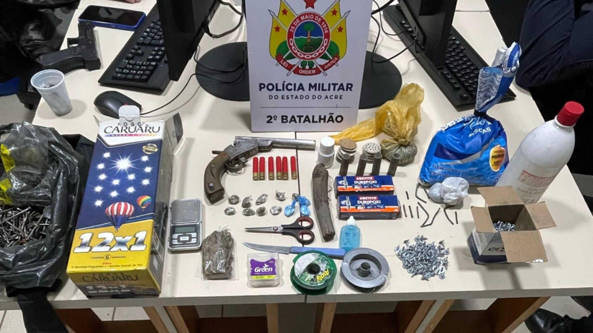 Leia mais sobre o artigo PM captura foragido, apreende arma de fogo e drogas na Cidade do Povo