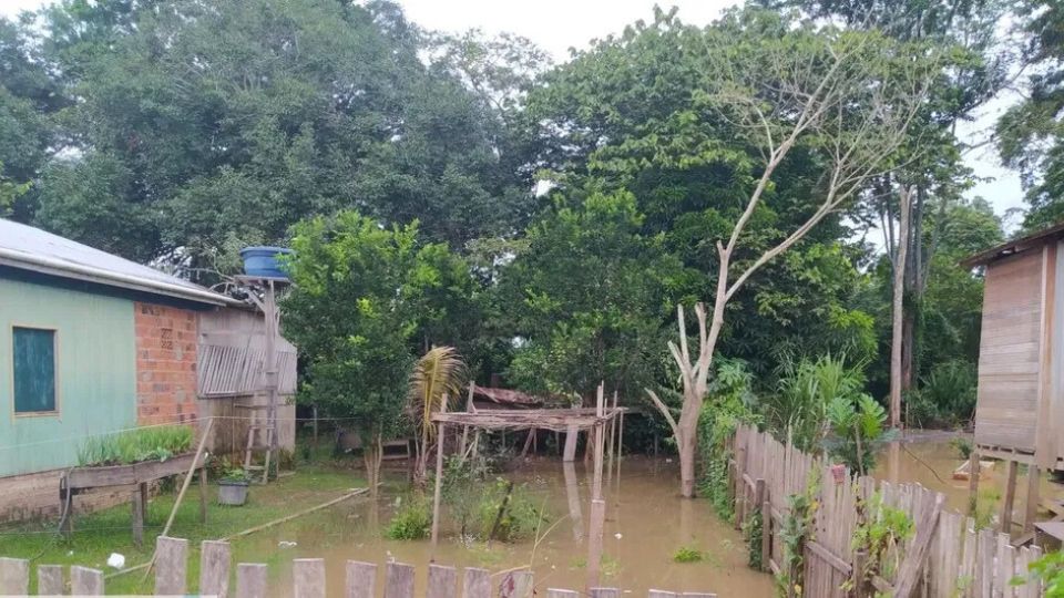 Leia mais sobre o artigo Cheia do Rio Envira leva prefeitura de Feijó a decretar emergência