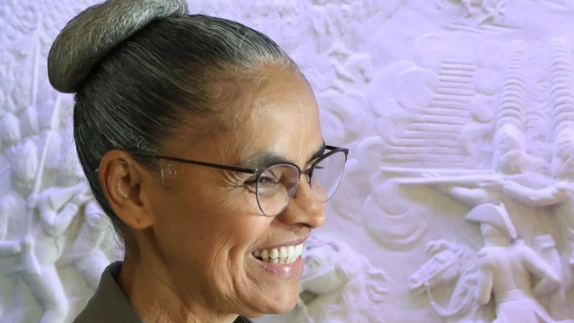 Leia mais sobre o artigo Marina Silva será homenageada pela seleção brasileira de futebol feminino