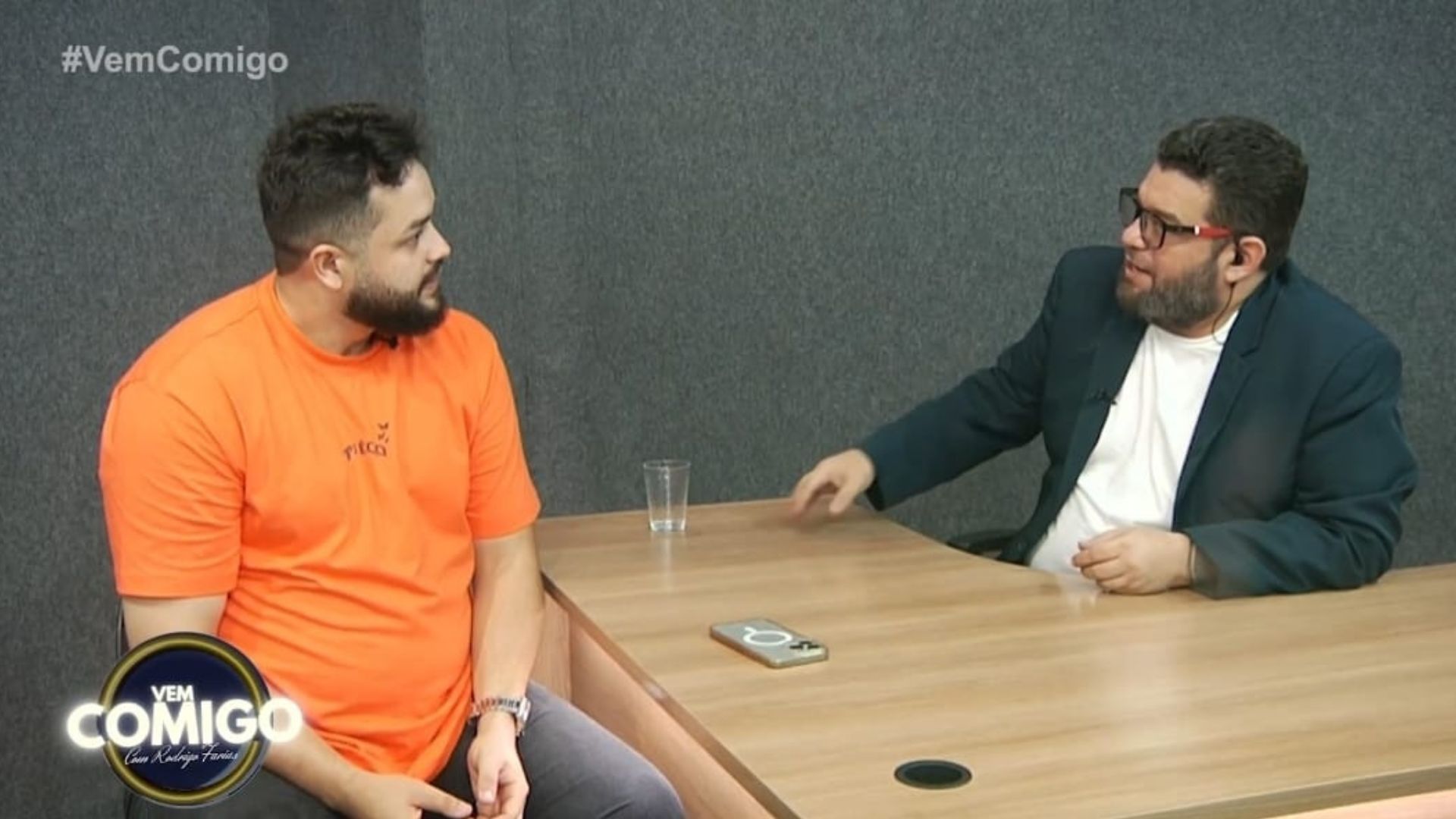Leia mais sobre o artigo Influenciador Jonas Machado é entrevistado no Vem Comigo; assista