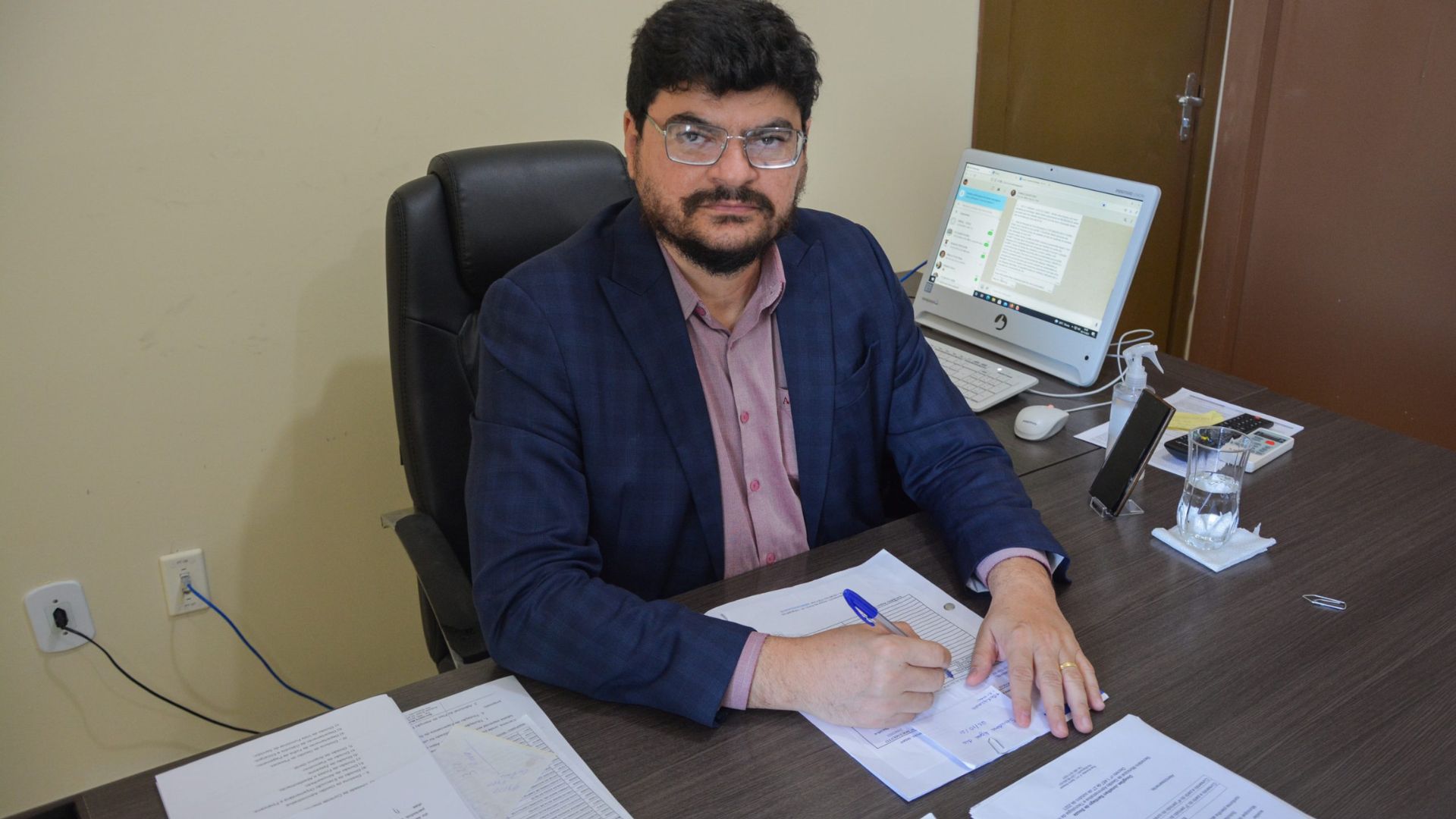 Leia mais sobre o artigo Jonathan Santiago é exonerado da Prefeitura de Rio Branco