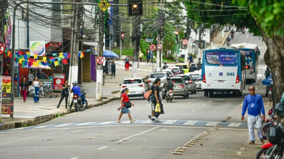 Leia mais sobre o artigo Frio persiste no Acre e mínima pode chegar a 14°C nesta quarta-feira; confira