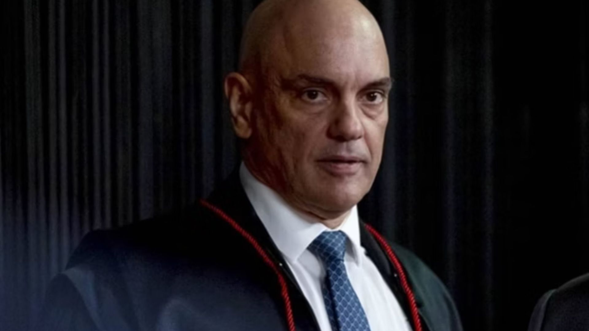 Leia mais sobre o artigo Moraes suspende atos do governo e do Congresso sobre IOF