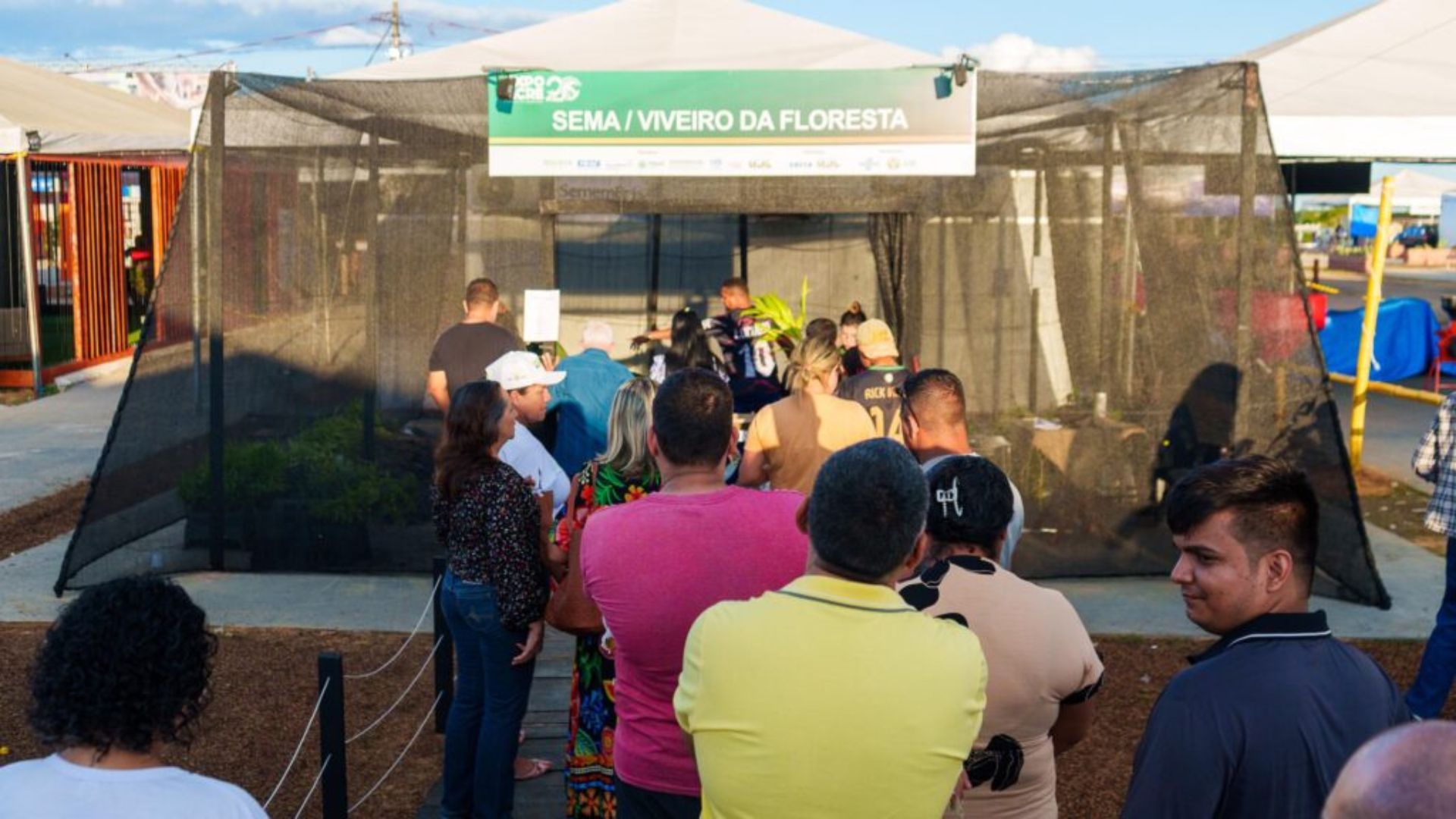 Leia mais sobre o artigo Expoacre Juruá: Viveiro da Floresta realiza a doação de três mil mudas