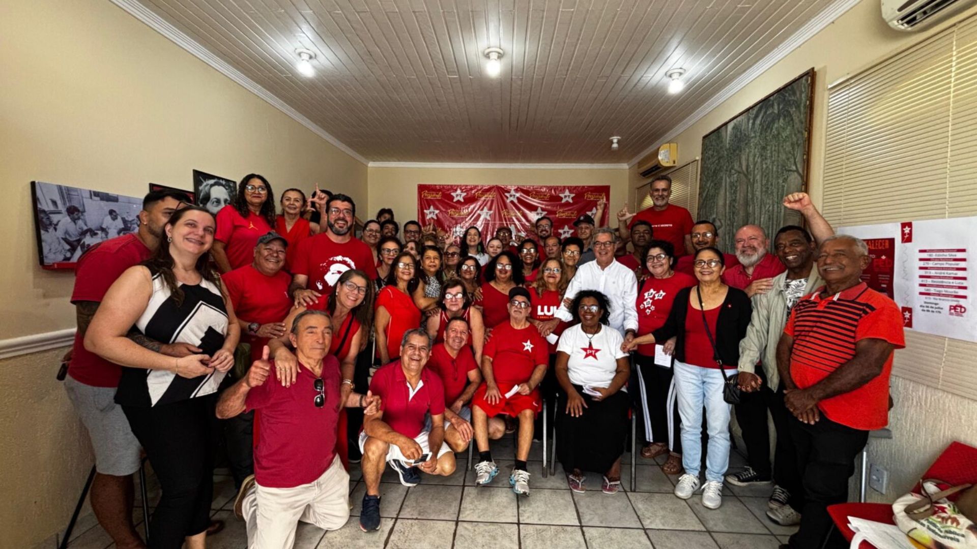 Leia mais sobre o artigo Reencontro de gerações marca processo democrático do PT no Acre