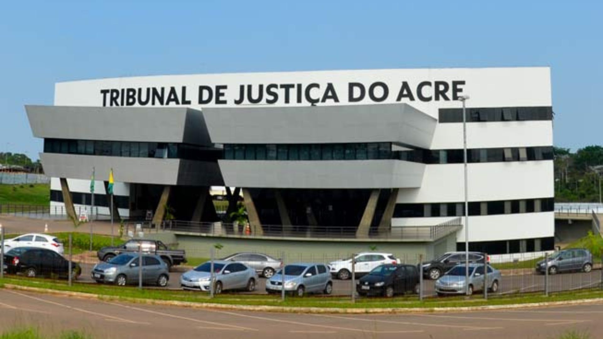 Leia mais sobre o artigo TJAC convoca aprovados em seletivo de estágio para comarcas do estado