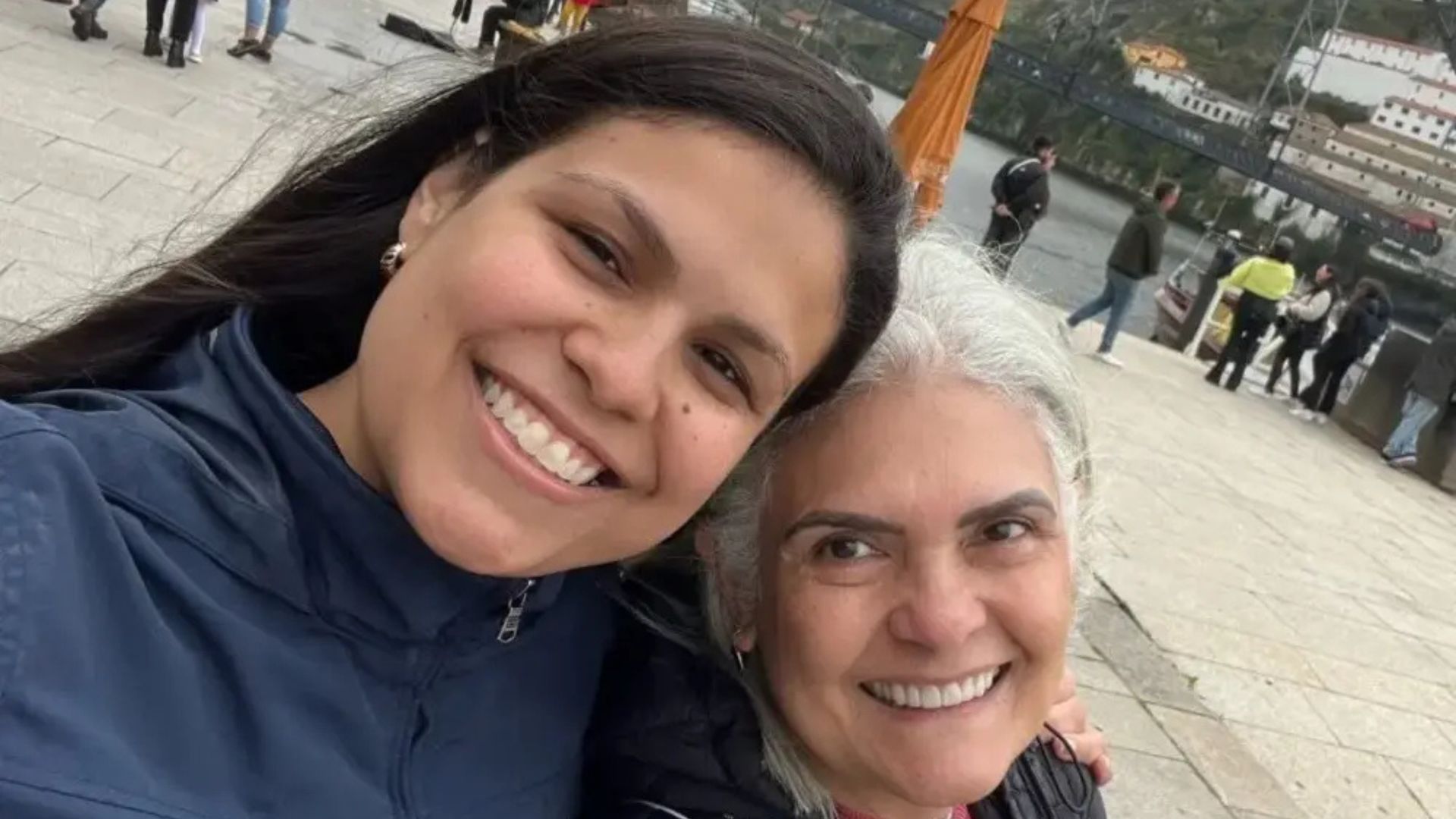 Leia mais sobre o artigo Mãe de Juliana Chaar faz desabafo emocionante um mês após a morte da filha