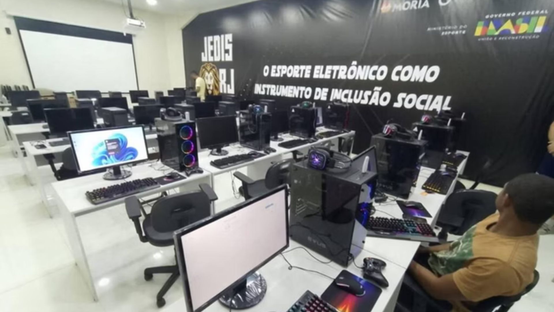 Leia mais sobre o artigo Saiba quais parlamentares enviaram emendas para associação alvo da PF