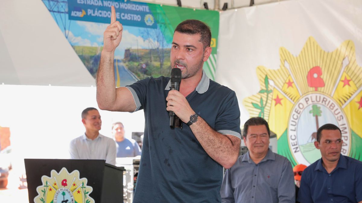 Leia mais sobre o artigo Nicolau Júnior participa da entrega das obras em ramal e destaca parceira entre poderes