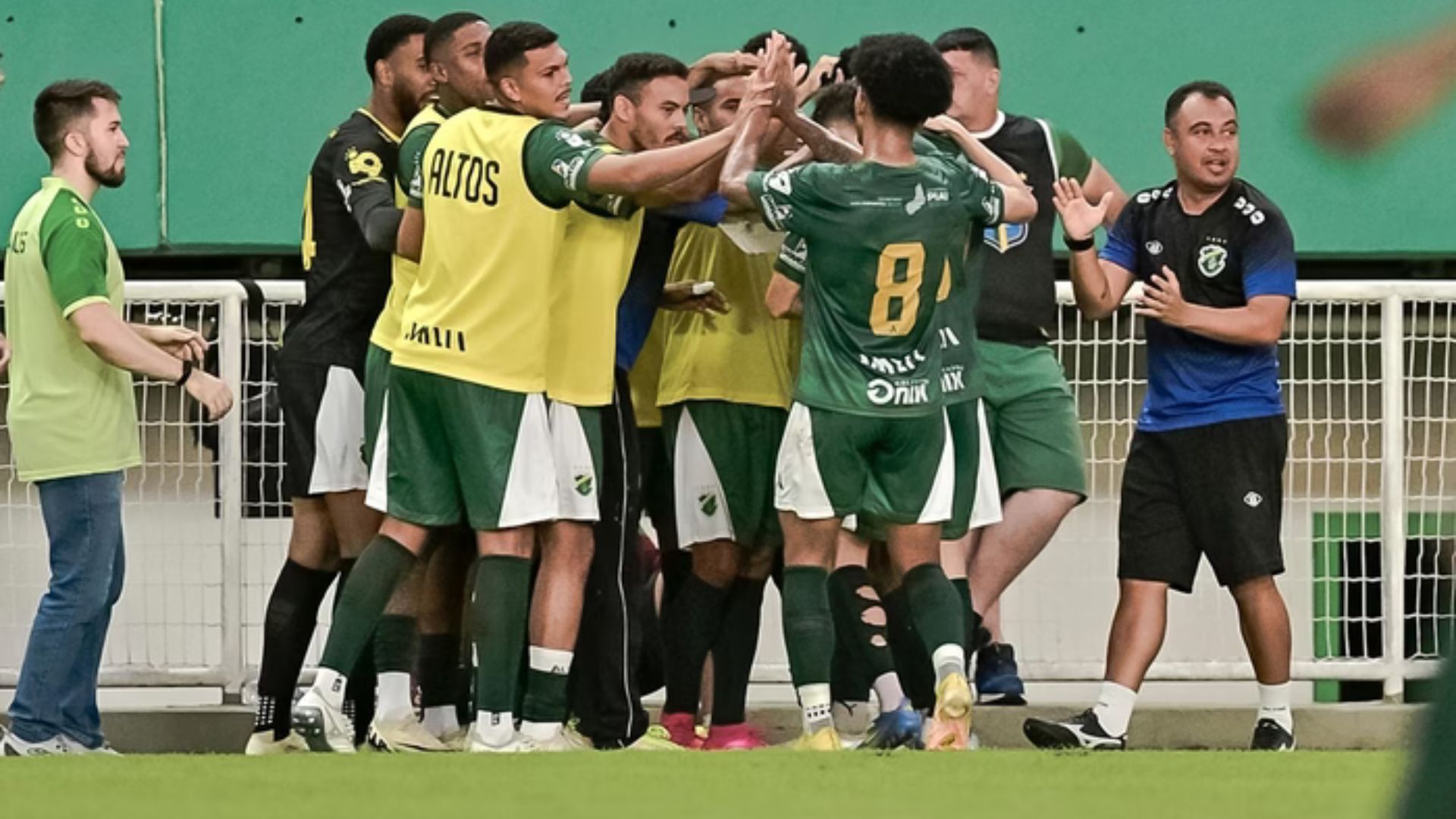 Leia mais sobre o artigo Independência sofre goleada em casa e se complica na Série D