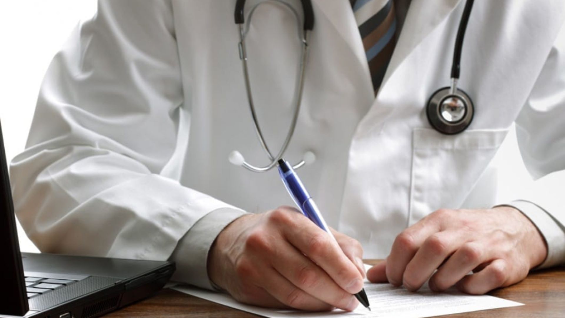 Leia mais sobre o artigo Prazo para envio de documentos do Revalida 2025 termina sexta-feira