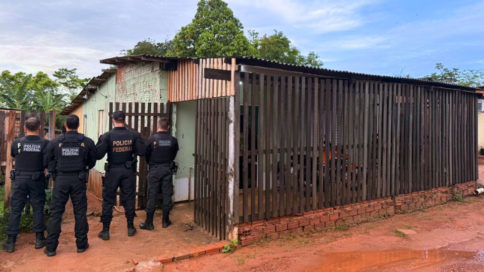 Leia mais sobre o artigo PF apura furto nos Correios e operação cumpre mandados na capital acreana