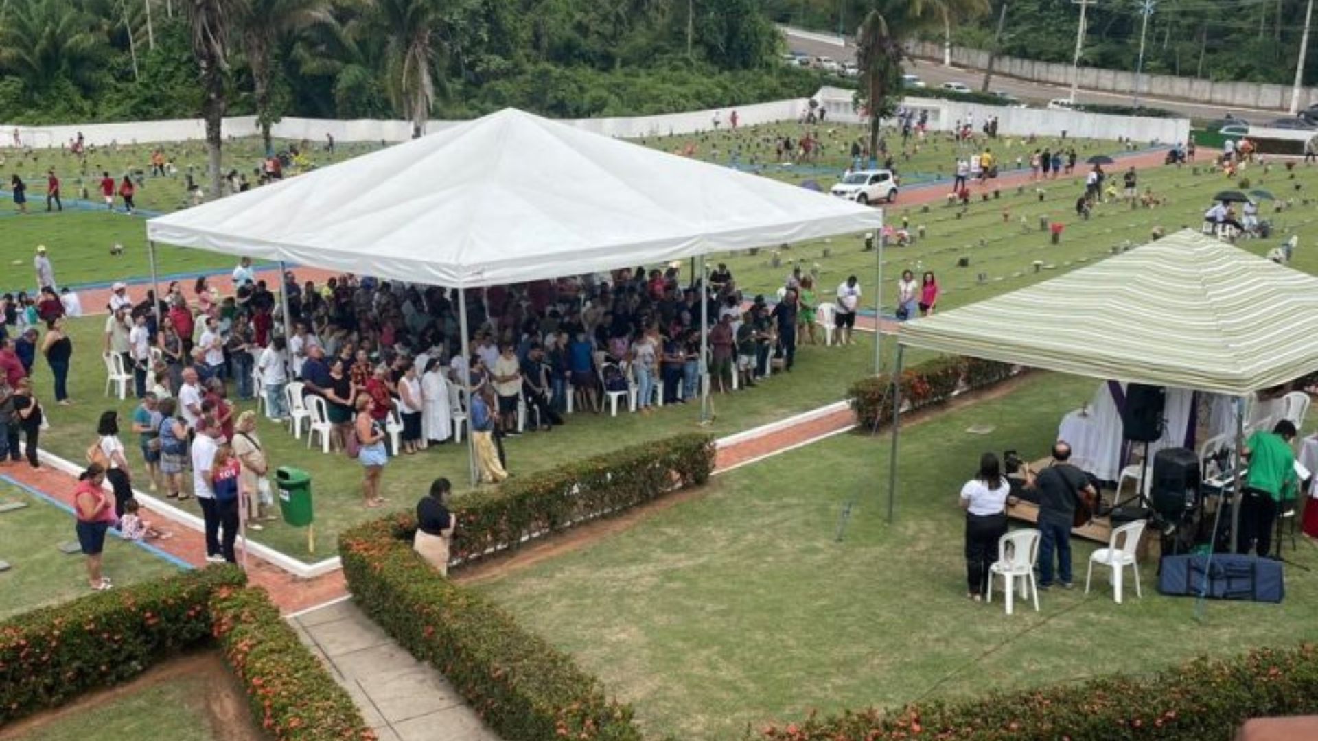 Leia mais sobre o artigo Dia de Finados: entenda a data e suas tradições