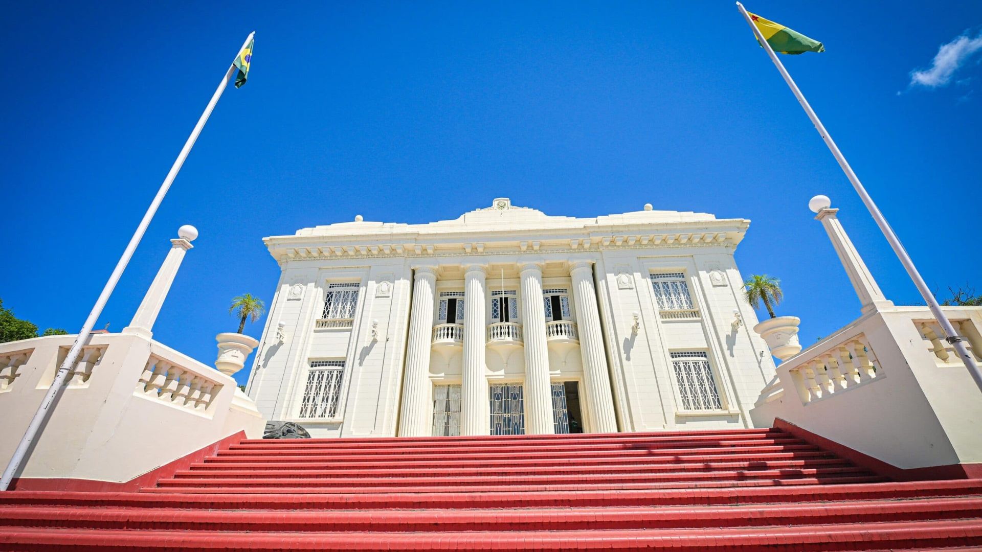 Leia mais sobre o artigo Governo suspende participação de candidatos sub judice no concurso da Educação