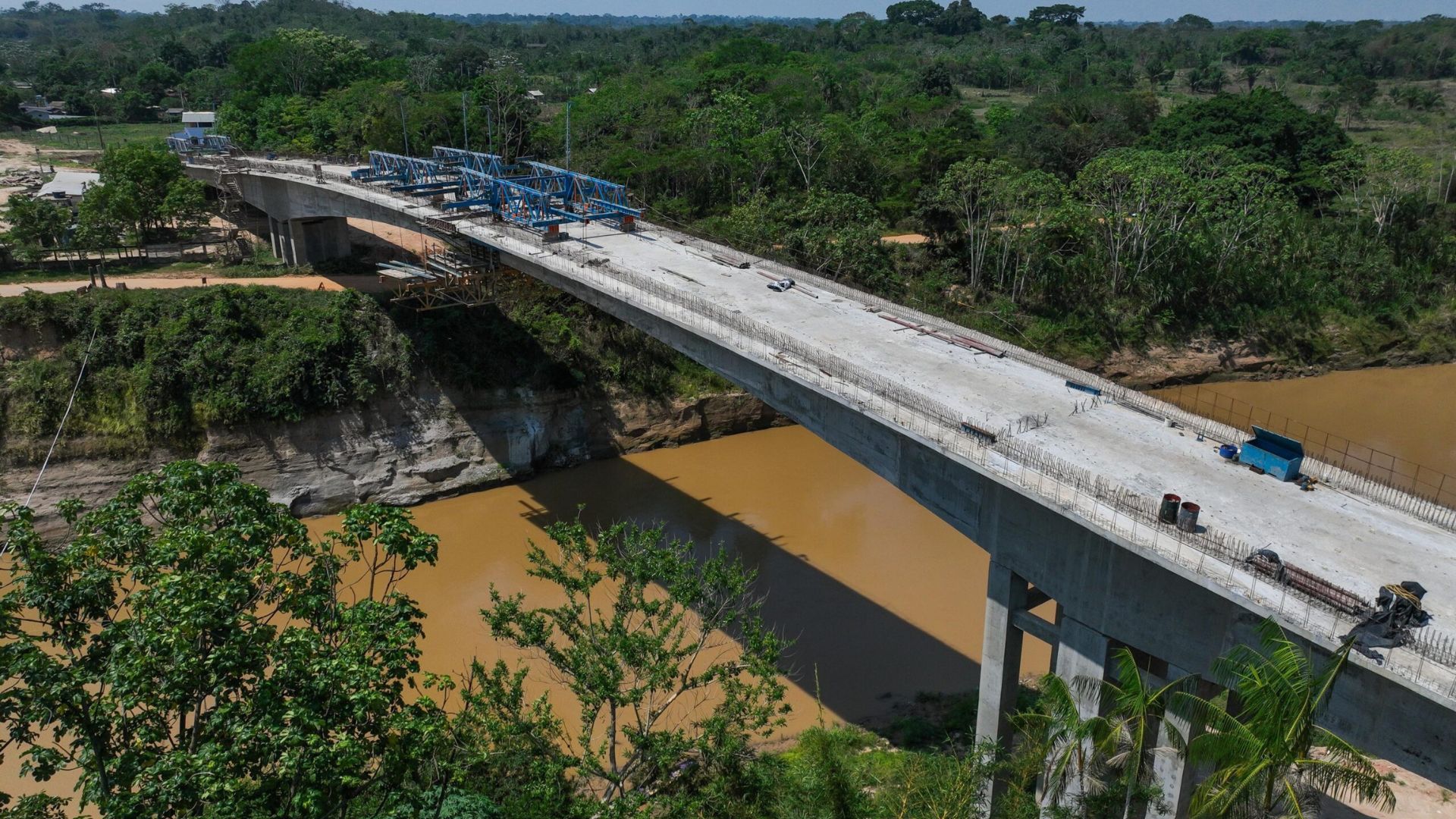 Leia mais sobre o artigo Inauguração da ponte da Sibéria em Xapuri é adiada; veja nota
