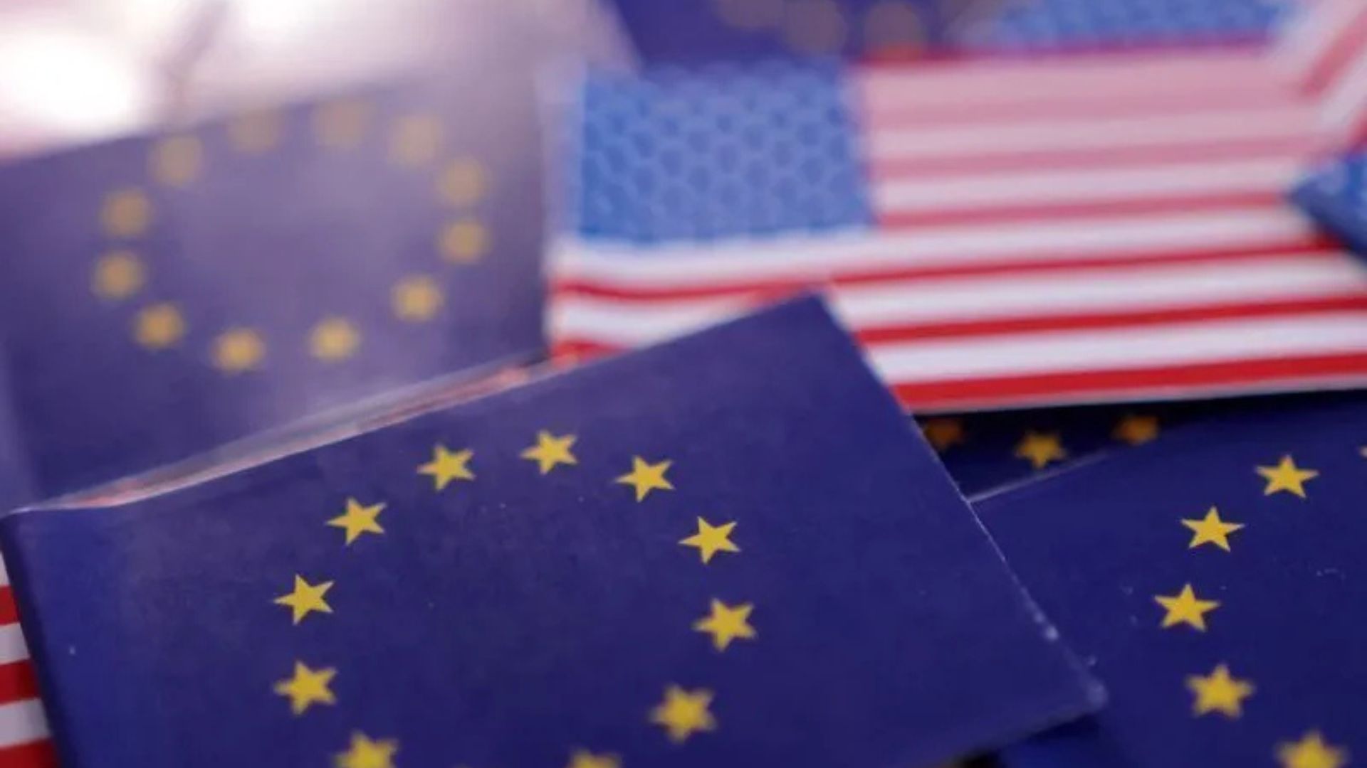 Leia mais sobre o artigo EUA exigem que UE repense regras digitais para redução de tarifas sobre aço