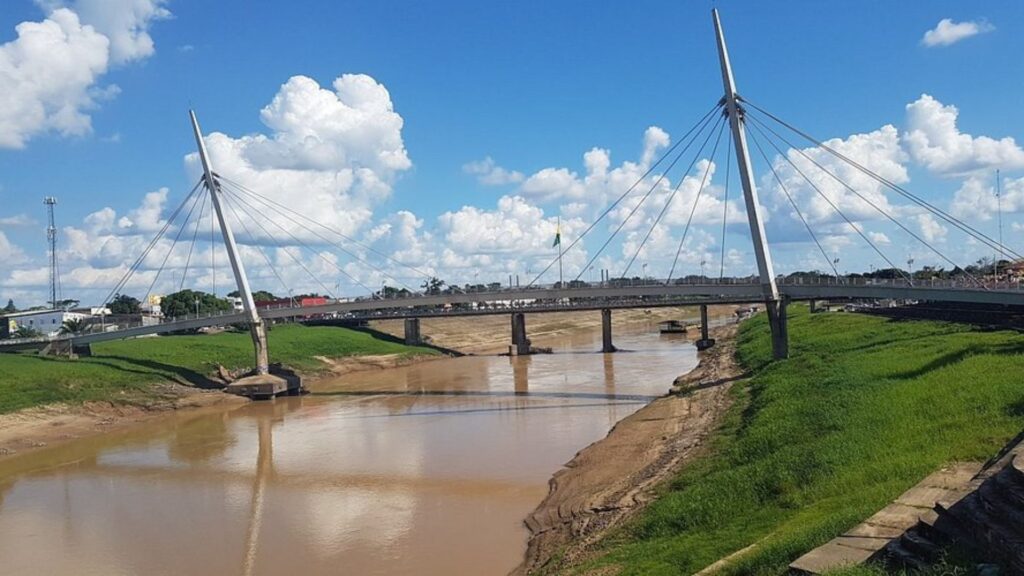 Leia mais sobre o artigo Nível do Rio Acre volta a subir e Defesa Civil mantém monitoramento em Rio Branco