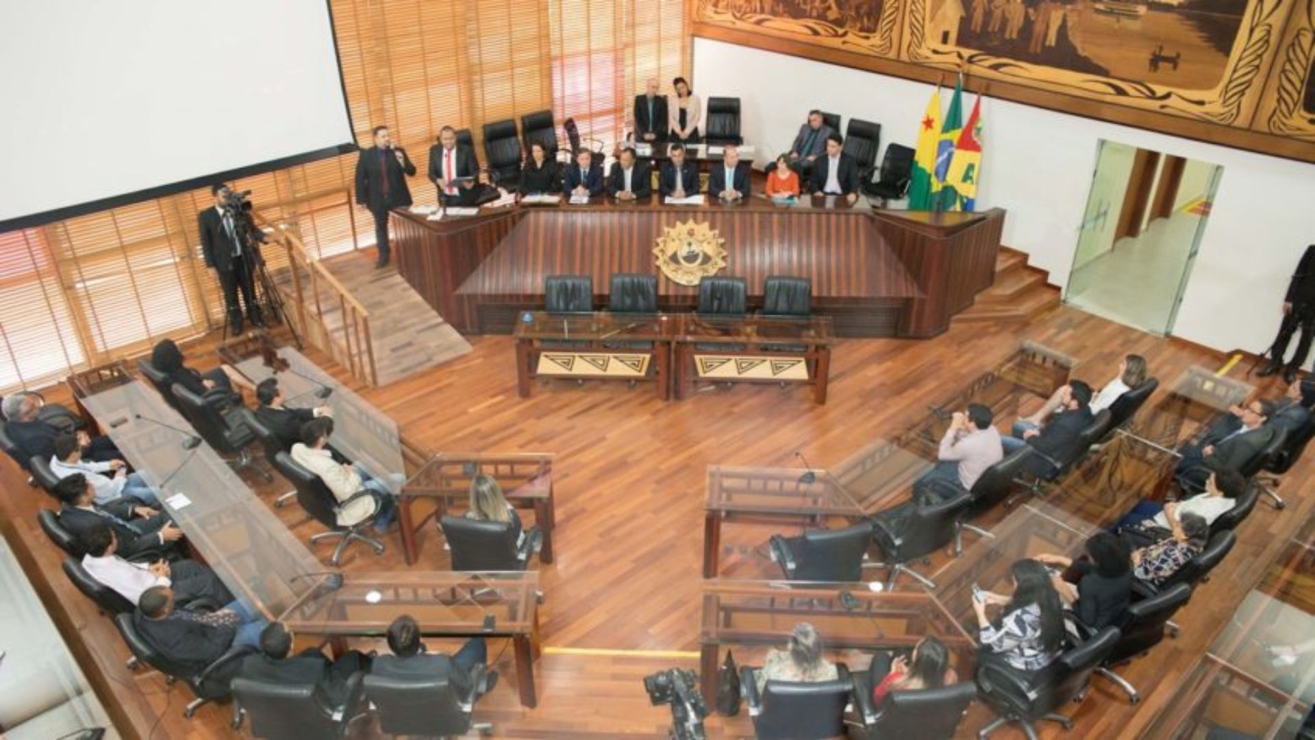 Leia mais sobre o artigo Aleac aprova projeto que cria a Loteria Estadual do Acre