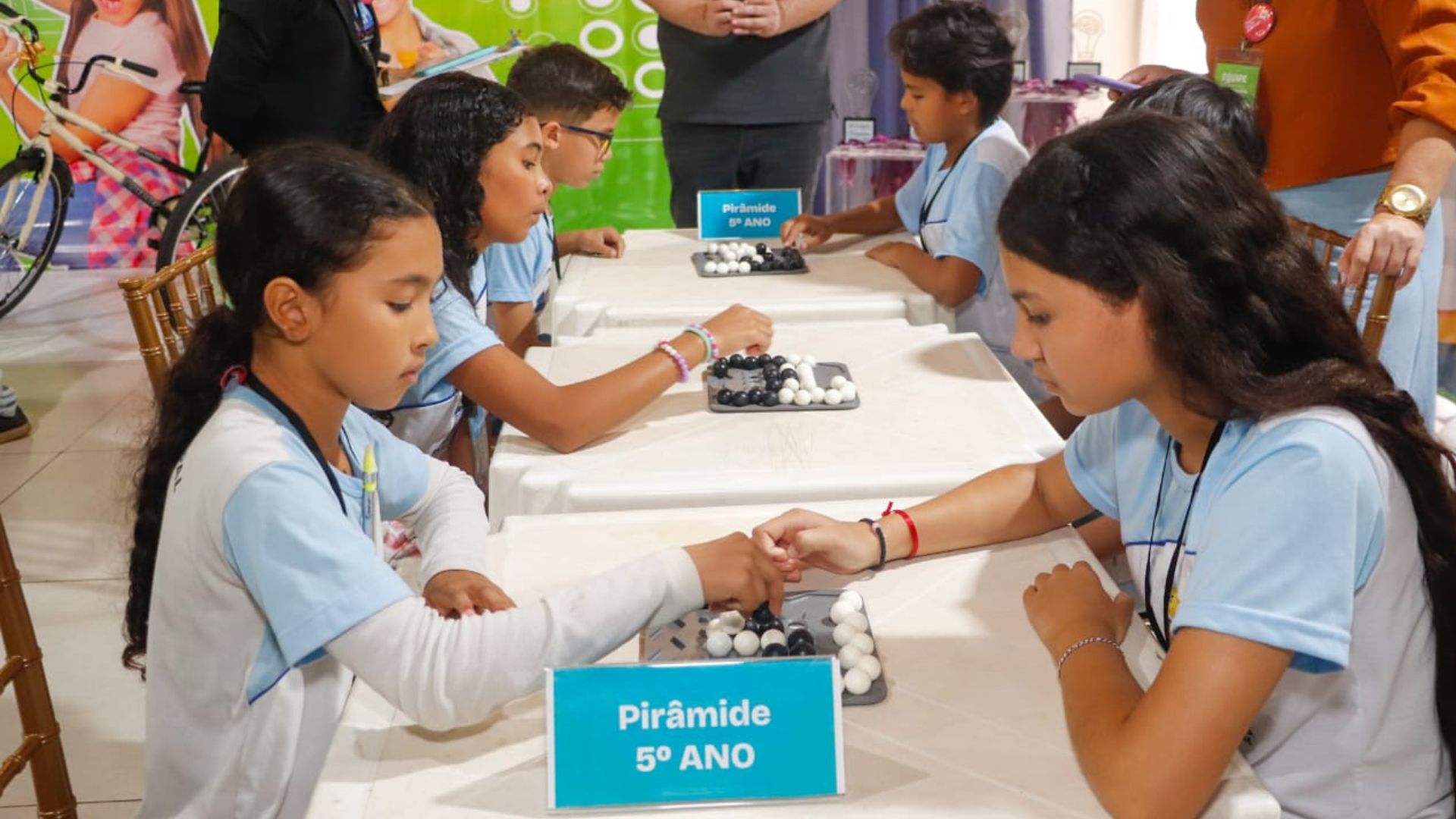 Leia mais sobre o artigo Olimpíadas estimulam pensamento lógico de alunos da rede municipal da capital
